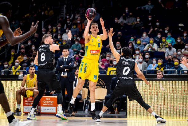 更是一场超 更是一场超