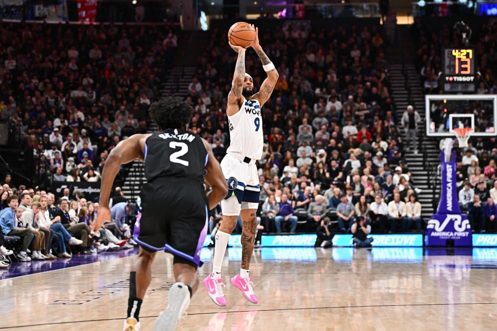 例如对阵曼 例如对阵曼